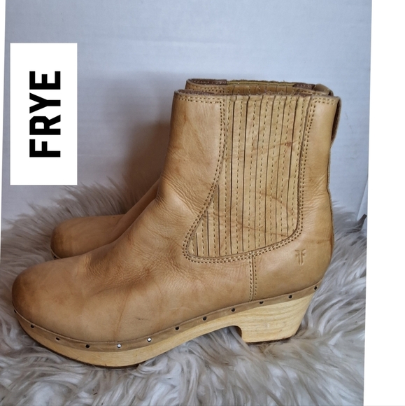 Frye Natural Leather Clog Boots 8 - Picture 1 of 14